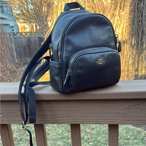Coach Black Leather Bag with Gold Zipper - Picture 1 of 4